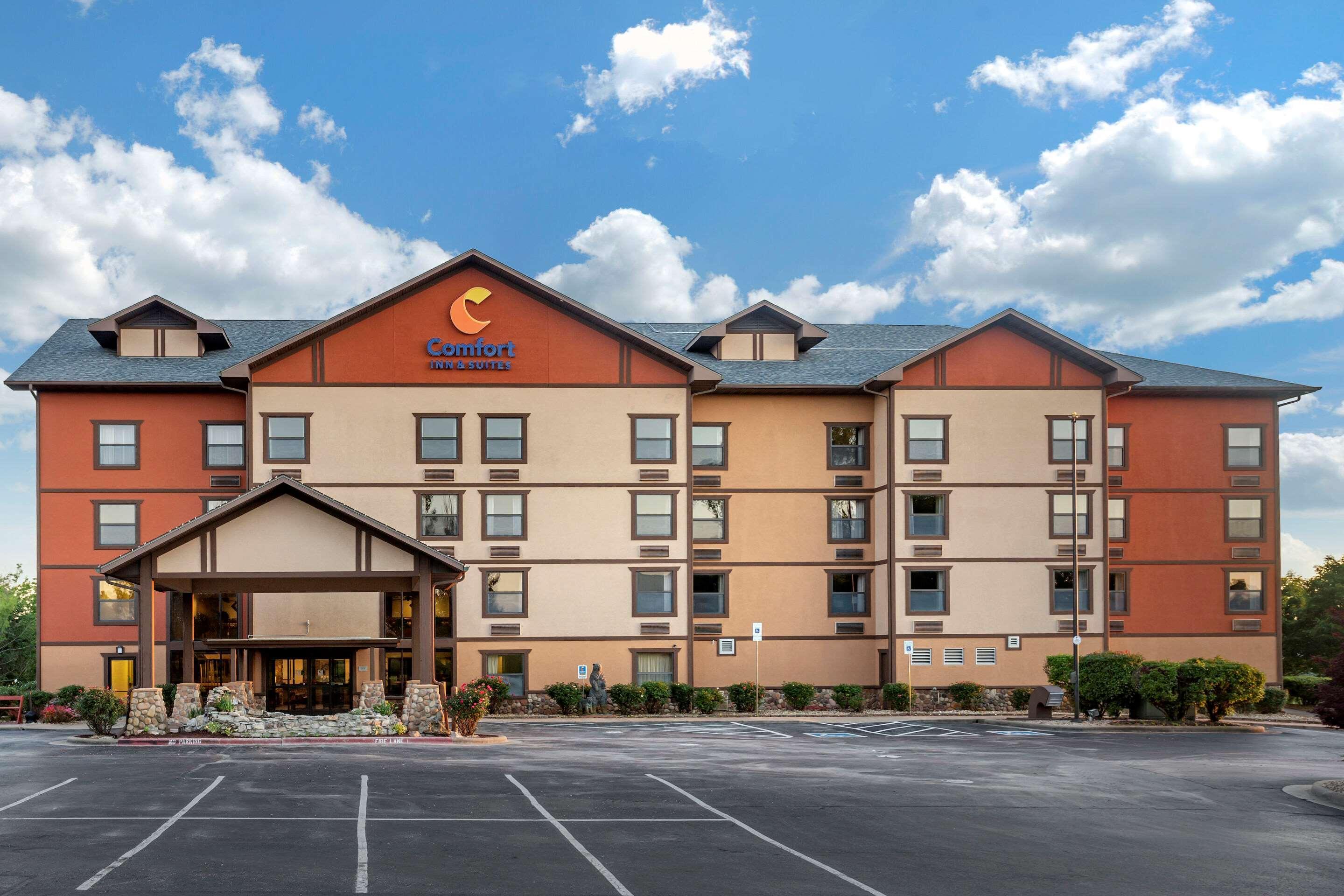 Comfort Inn & Suites Branson Meadows Kültér fotó